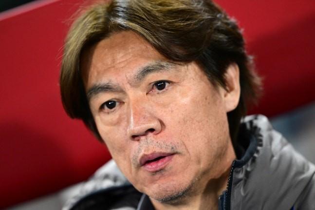 官方网站-洪明甫：相比第一场，本场比赛能看到球队有很大进步